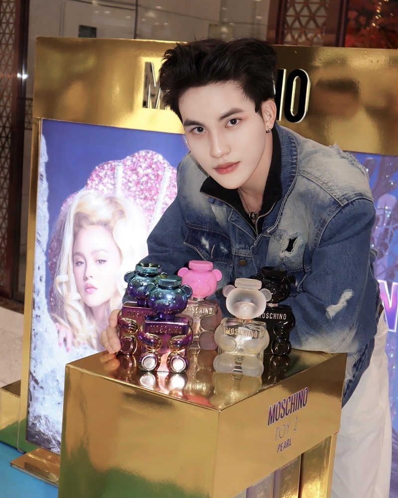 the-gioi-thuy-cung-den-tu-huong-thom-moschino-toy-2-pearl_6716448aa27fa.jpg