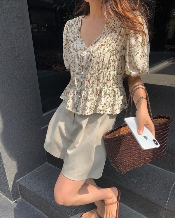 4 cách diện quần shorts mùa hè đơn giản mà đẹp hết chỗ chê