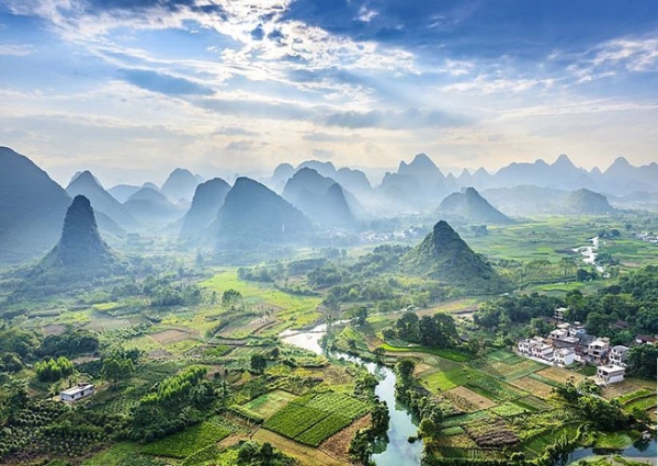 Chóng mặt với view từ trên cao nhìn xuống xứ triệu hoa