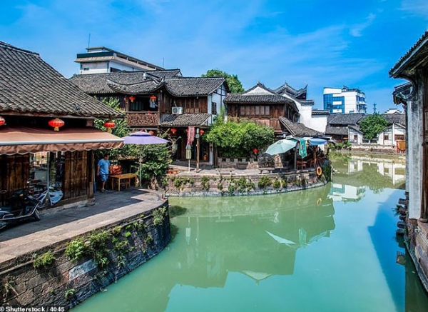 Chóng mặt với view từ trên cao nhìn xuống xứ triệu hoa