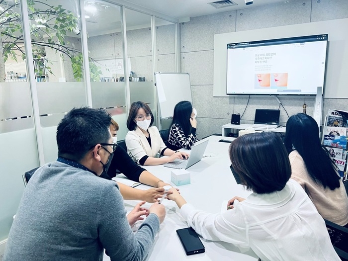 Doanh nhân Lê Thị Mai: Thành công từ đam mê làm đẹp cho phụ nữ với những sản phẩm của Tập đoàn Daycell