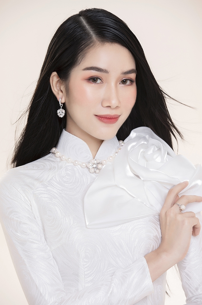 Hoa hậu dưỡng da