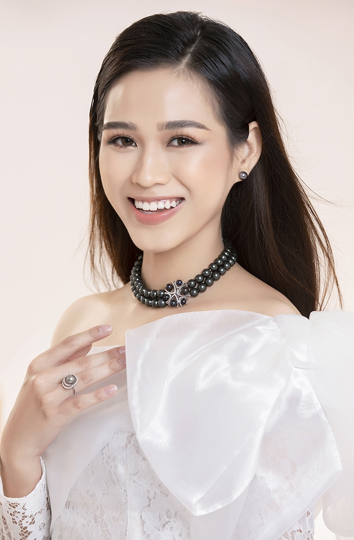 Hoa hậu dưỡng da