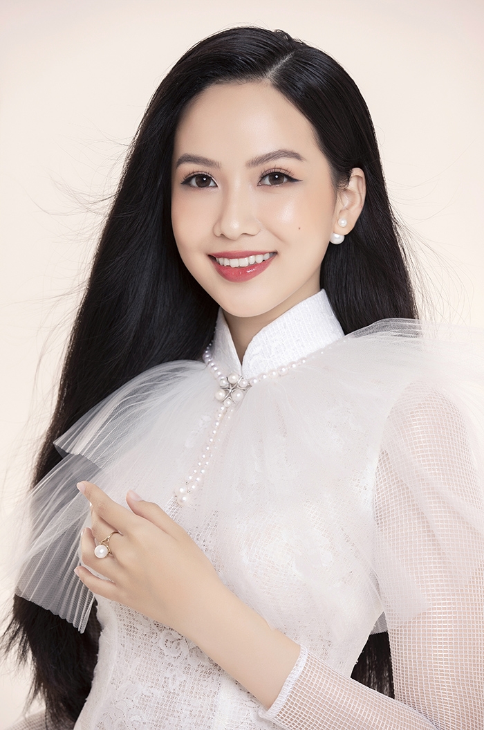 Hoa hậu dưỡng da
