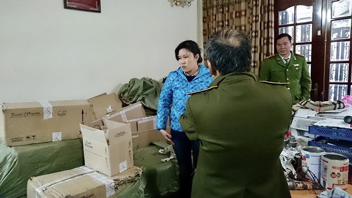 Hóa mỹ phẩm nhập lậu: SOS, mất tiền thật mua đồ giả