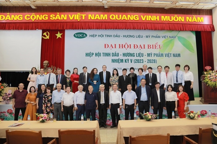Hơn 100 đại biểu tham dự Đại hội đại biểu Hiệp hội Tinh dầu - Hương liệu - Mỹ phẩm Việt Nam khóa V, nhiệm kỳ 2023 - 2028