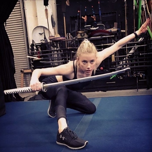 “Mỹ nhân sát tỷ phú” nhịn ăn thứ này để đẹp hoàn hảo trong Aquaman