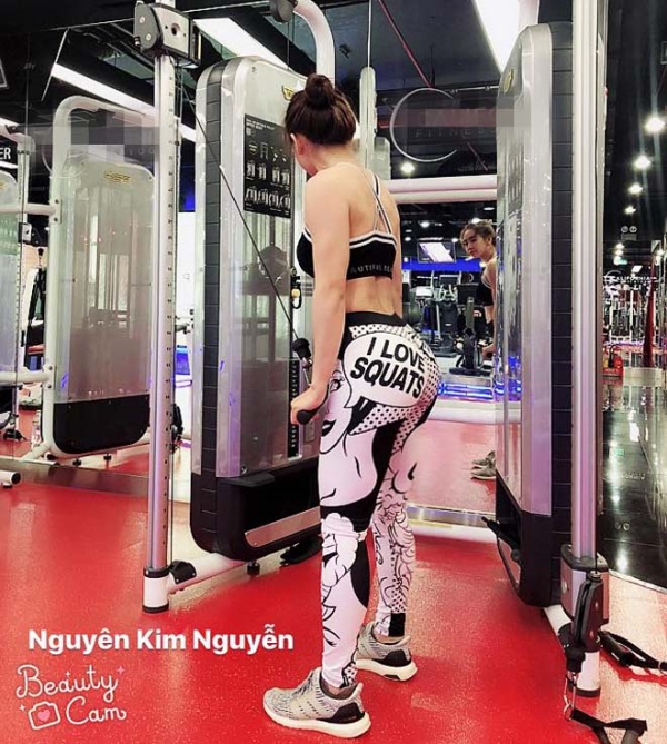 Thân hình hoàn hảo của 2 