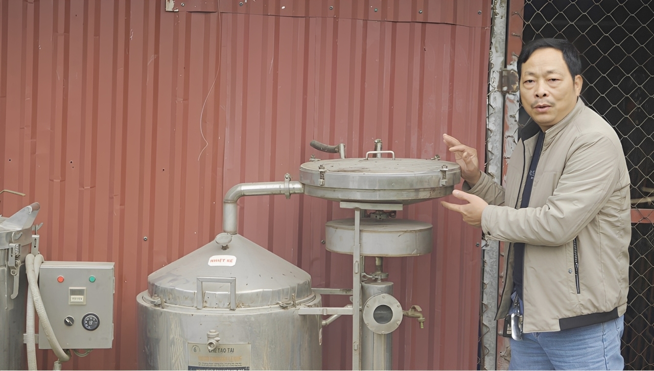 Chưng cất tinh dầu