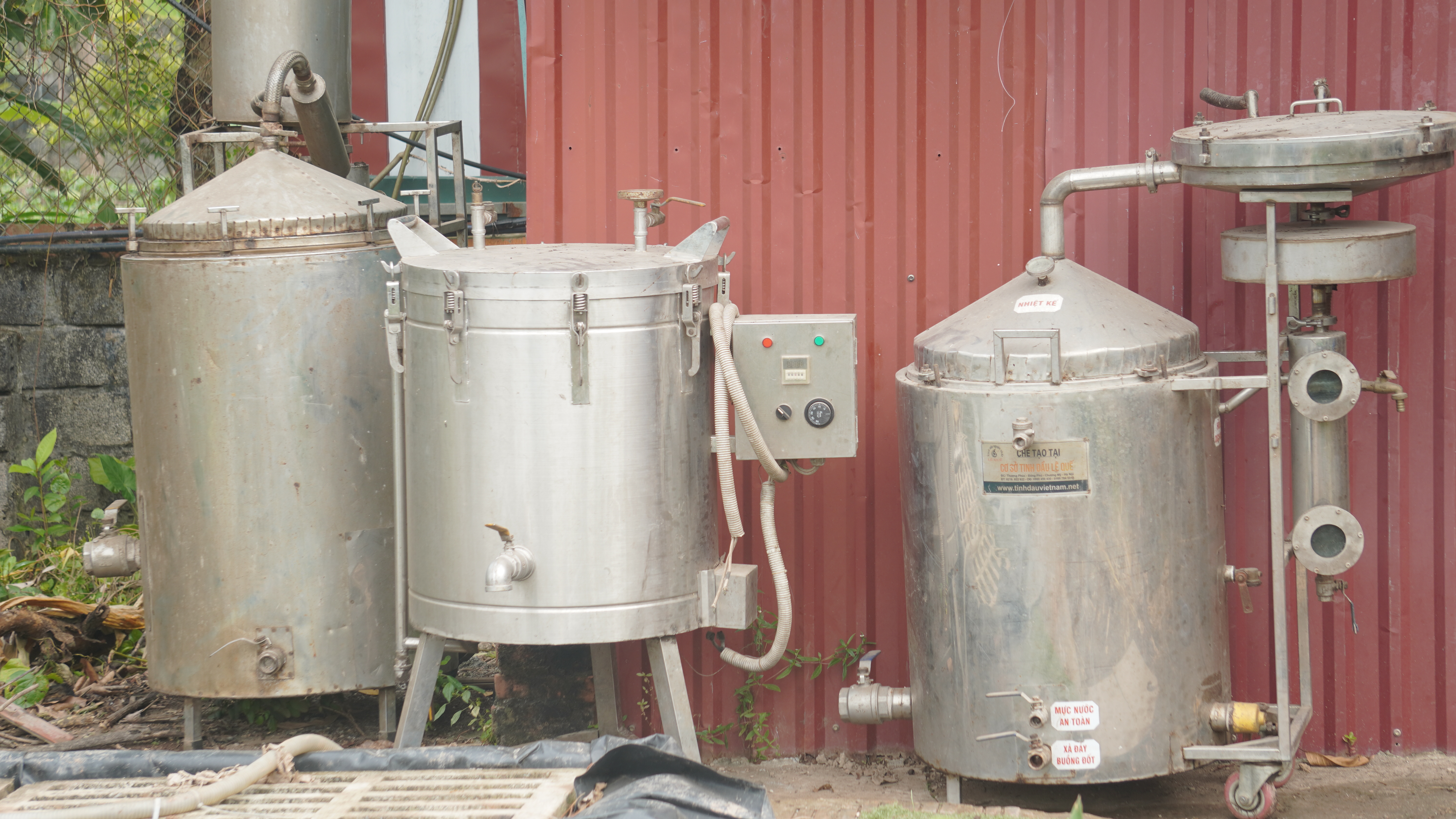 Chưng cất tinh dầu