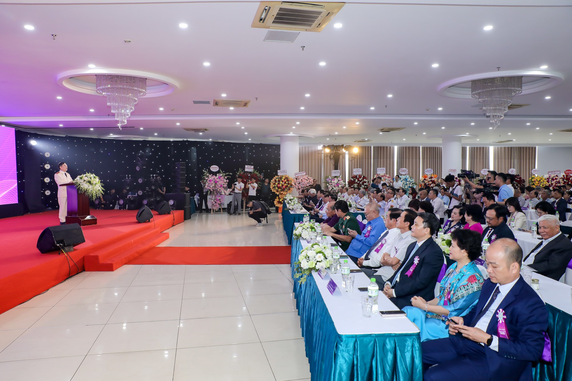 Tọa đàm “Thị trường dược liệu Việt Nam – Thực trạng và giải pháp” trong khuôn khổ Festival Tinh hoa Đông y Dược Việt Nam 2025.