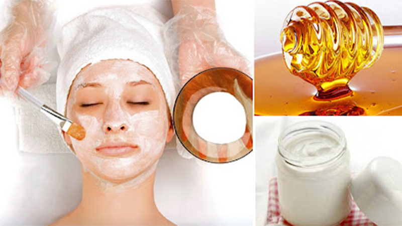 Mặt nạ dưỡng da mật ong và sữa chua không đường tốt và rất dễ thực hiện.