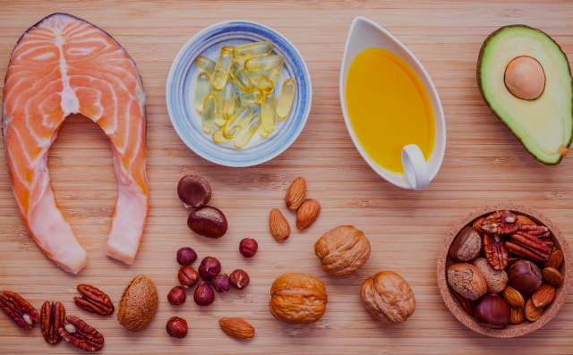 Phụ nữ sau tuổi 40 cần chủ động bổ sung sớm và đúng cách các vi chất thiết yếu.