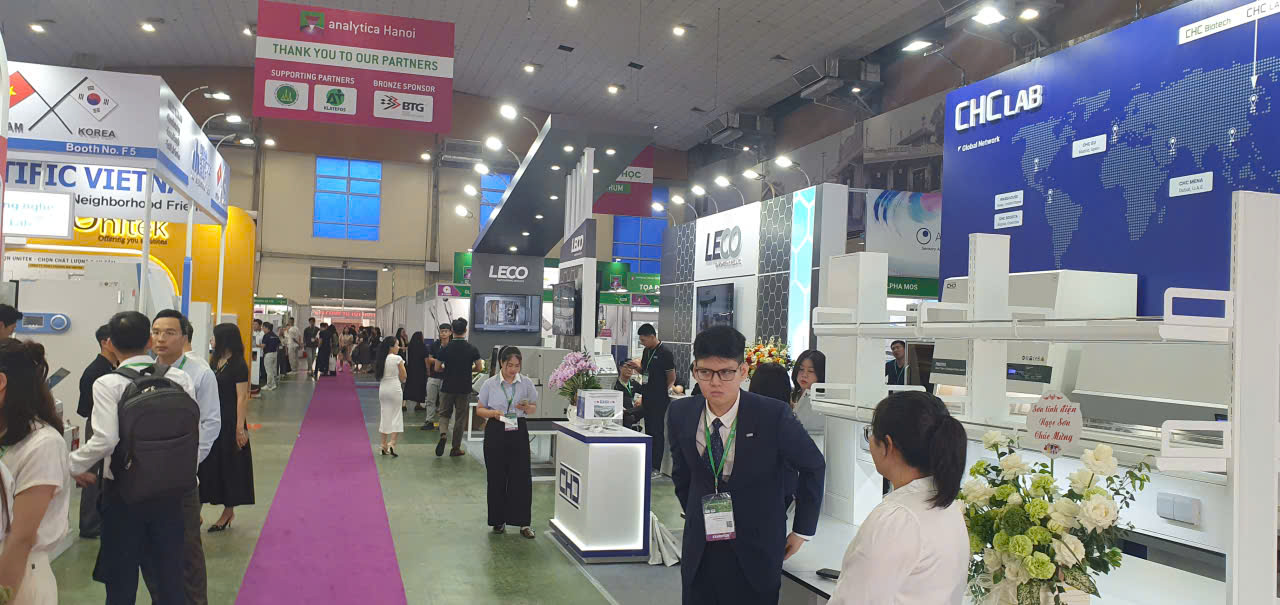Quang cảnh triển lãm Analytica Hanoi 2026