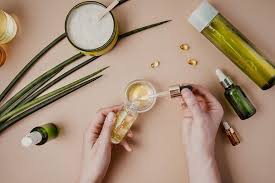 Người sử dụng mỹ phẩm tại Việt Nam hiện nay đã bắt đầu quan tâm nhiều hơn đến chất lượng sản phẩm
