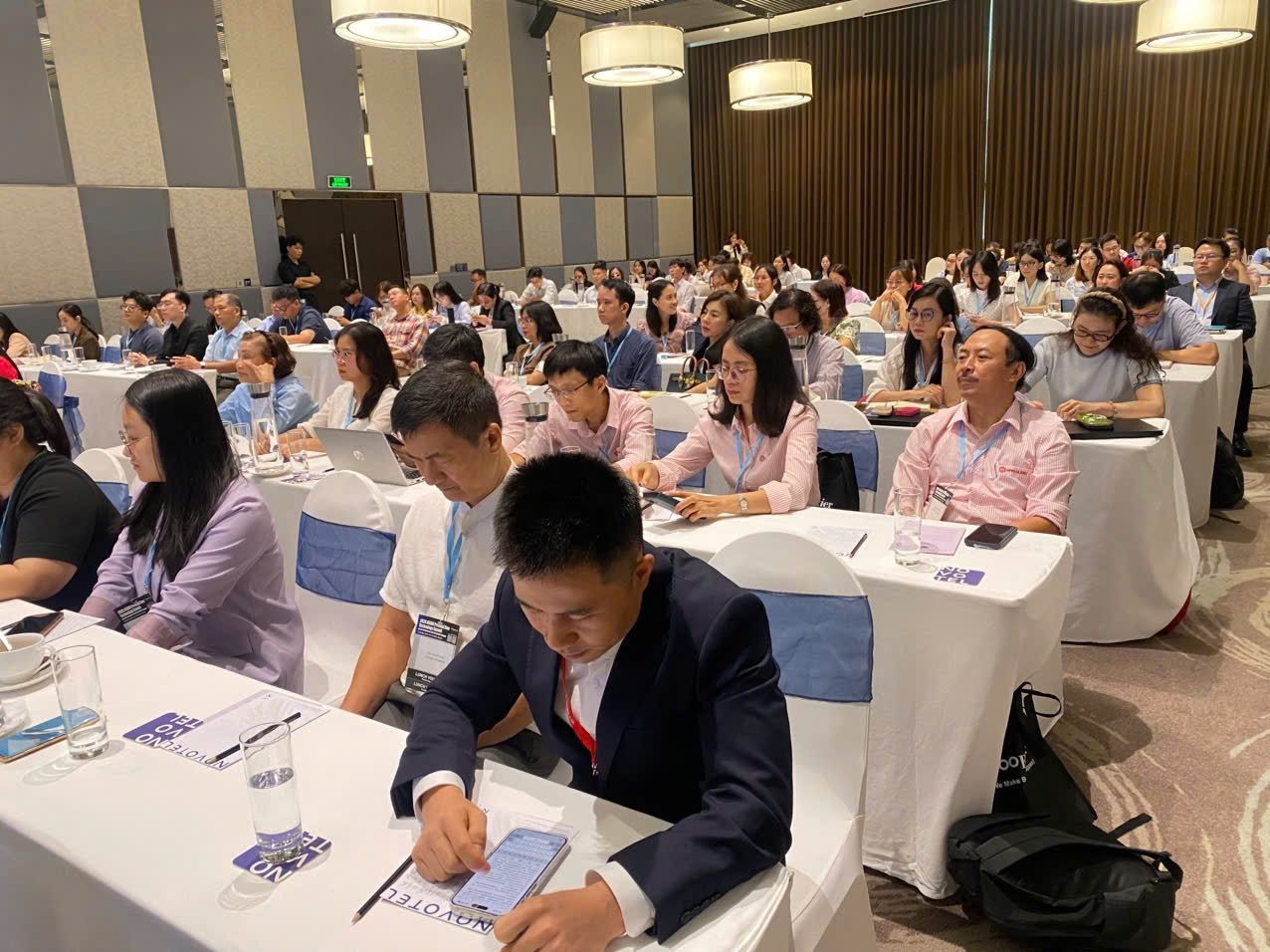 Hội trường Hội thảo Công nghệ Chăm sóc Cá nhân 2026