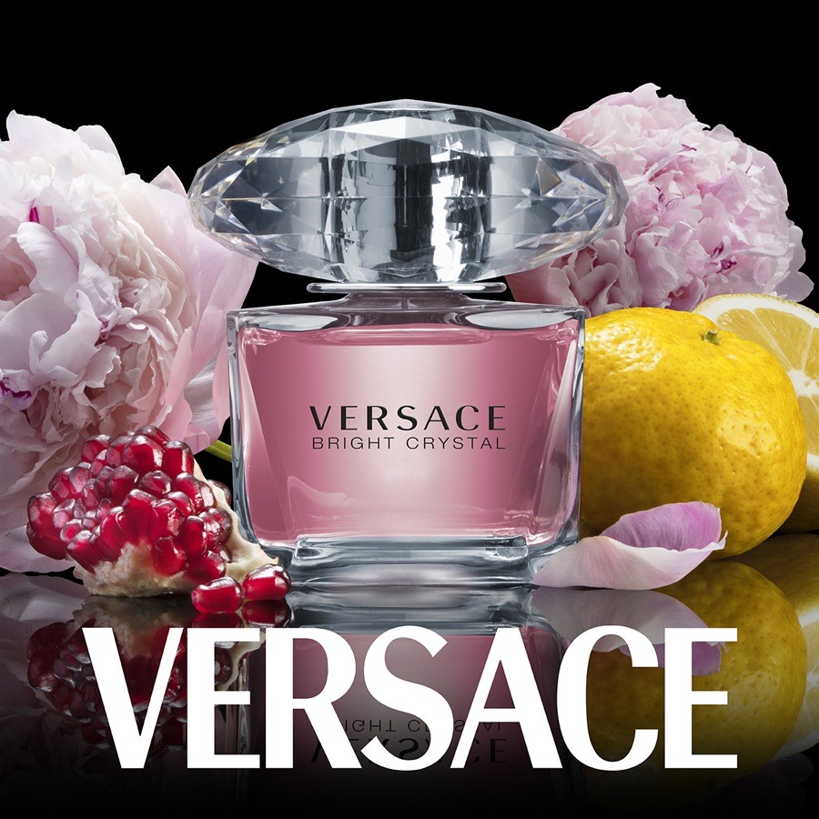 versace-bright-crystal---dieu-phu-hoa-trong-treo-cho-mua-he-ruc-ro_6a267171f08e2.jpg?md5=abp2I9jPoH9Bmr4_YSn6_g&%3Bexpires=1780907906&expires=1781327764