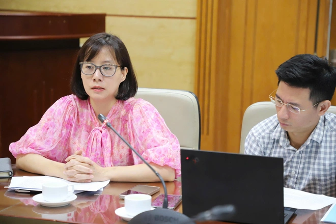 Các đại biểu phát biểu ý kiến.
