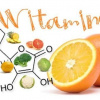Bôi serum vitamin C buổi sáng có bị bắt nắng không?