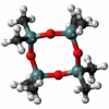 Cyclotetrasiloxane và Octamethylcyclotetrasiloxane trong mỹ phẩm: Người tiêu dùng cần lưu ý gì?