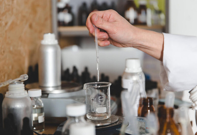 Sản xuất tinh dầu theo yêu cầu - xu hướng mới trong ngành công nghiệp tinh dầu