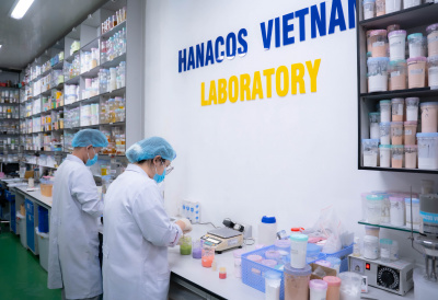 Hanacos Vietnam và mô hình OEM cá nhân hóa trong sản xuất mỹ phẩm