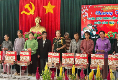 Xuân ấm nơi biên cương