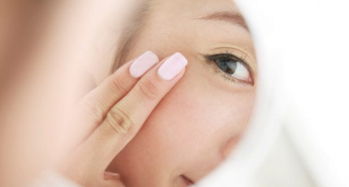 Mẹo chăm sóc vùng da quanh mắt, giảm nếp nhăn