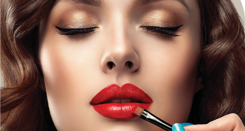 Chăm sóc góc khuất trên gương mặt