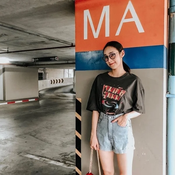 4 cách diện quần shorts mùa hè đơn giản mà đẹp hết chỗ chê