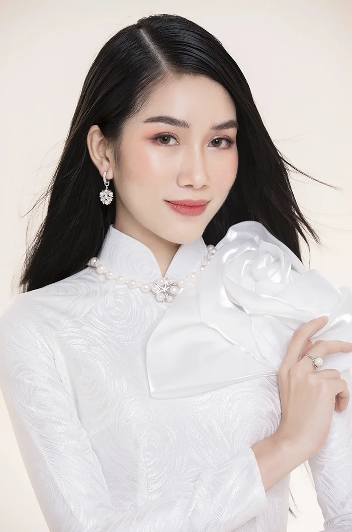 Hoa hậu dưỡng da