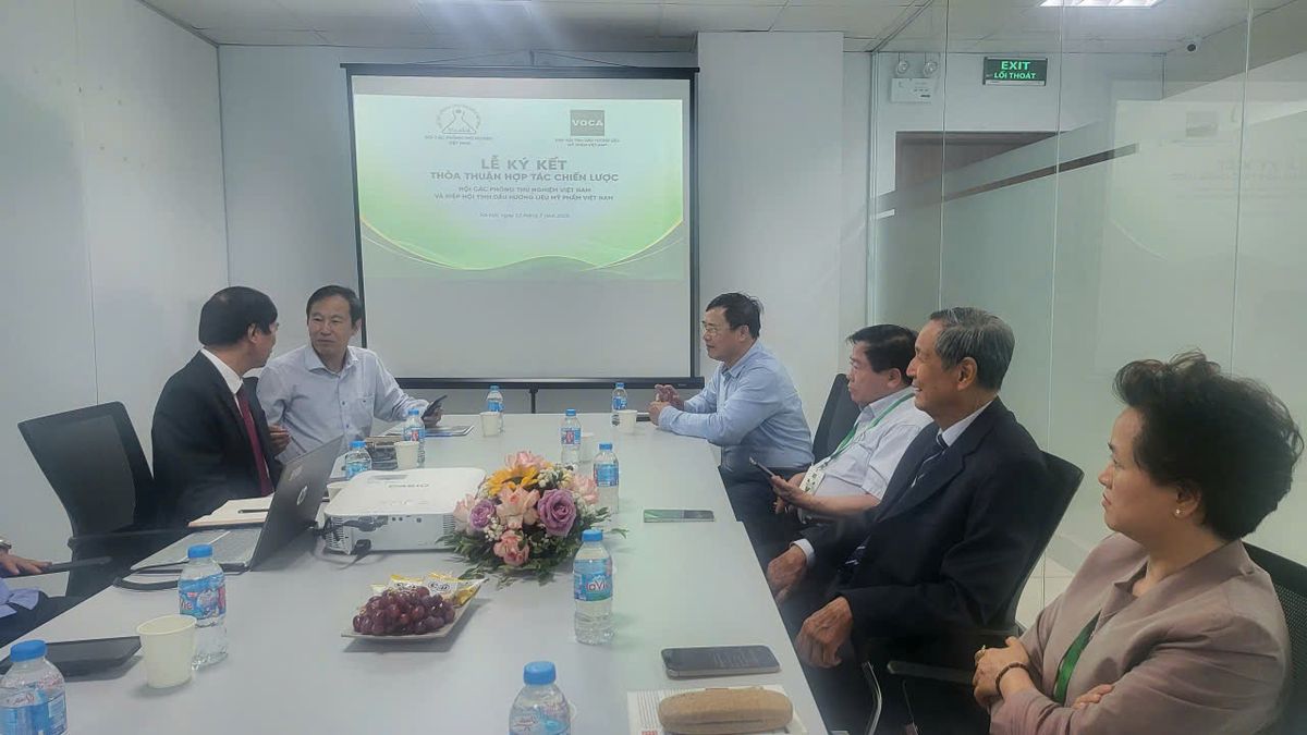 Lãnh đạo VOCA và VINALAB thống nhất sẽ duy trì cơ chế họp tham vấn định kỳ 3-6 tháng một lần